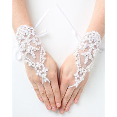 PEARL LACE FINGER LESS GLOVES